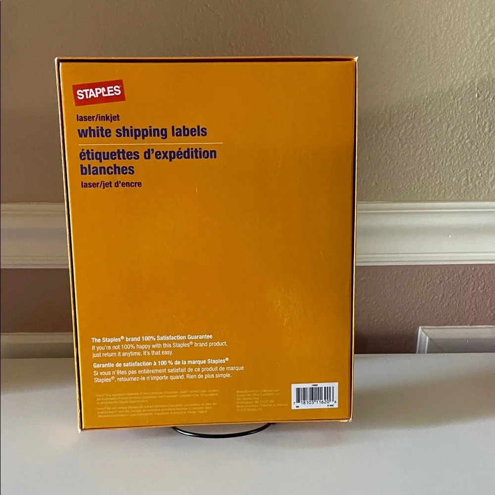 Staples White Shipping Labels